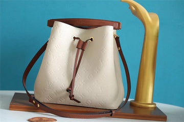 EC Fashion Lu-Vi bags - 8557