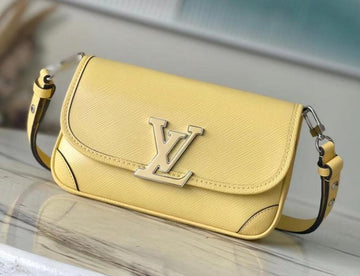 EC - LOV Bags - 1090