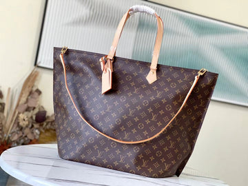 EC Fashion Lu-Vi bags - 17134