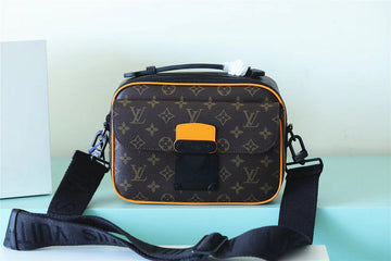 EC Fashion Lu-Vi bags - 9910
