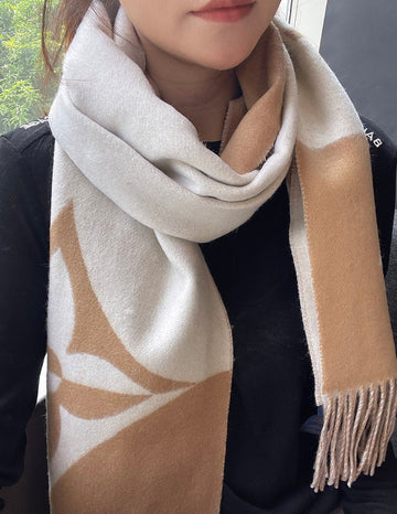 EC - LOV Scarf - 106