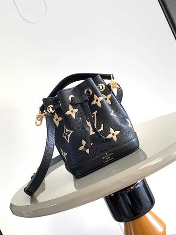 EC - LOV Women Bag - 1747