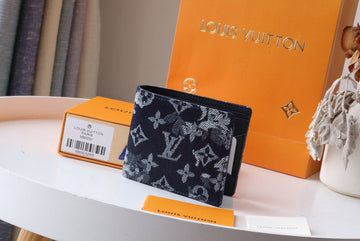 EC - LOV Wallet - 785