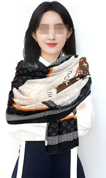 EC - LOV Scarf - 037