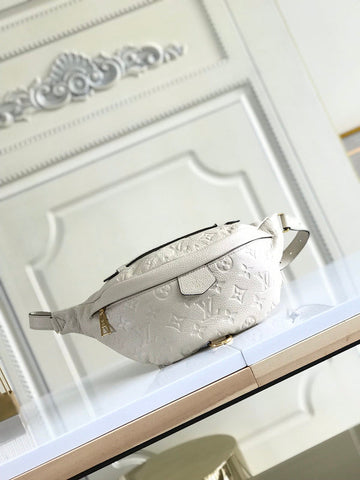 EC Fashion Lu-Vi bags - 17587