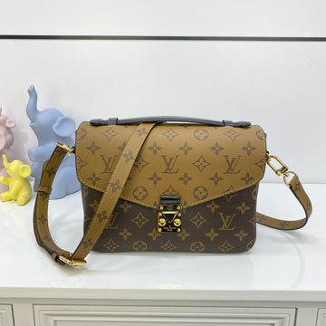EC Fashion Lu-Vi bags - 17170
