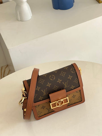 EC Fashion Lu-Vi bags - 17139