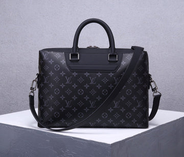 EC Fashion Lu-Vi bags - 17700