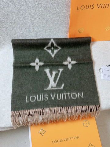 EC - LOV Scarf - 526