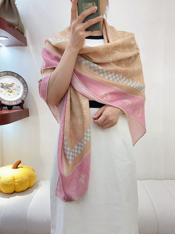 EC - LOV Scarf - 038