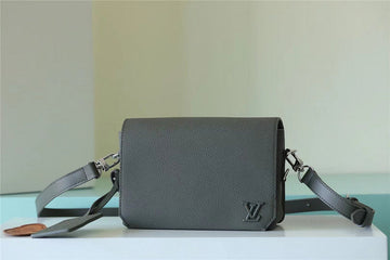 EC Fashion Lu-Vi bags - 9967