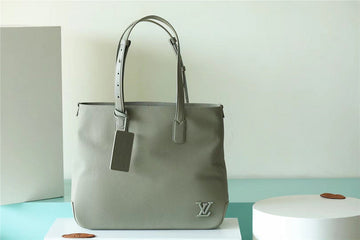 EC Fashion Lu-Vi bags - 9906