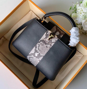 EC - LOV Bags - 2822