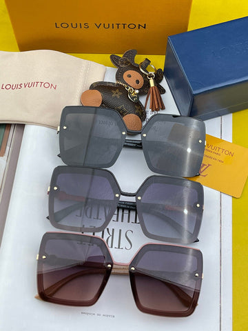 EC - LOV Sunglass - 210