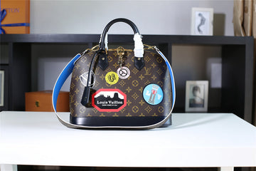 EC Fashion Lu-Vi bags - 8261