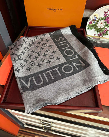 EC - LOV Scarf - 317