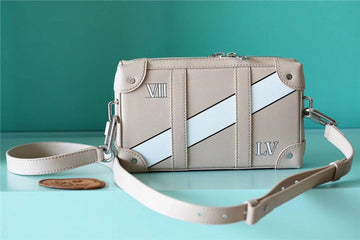 EC Fashion Lu-Vi bags - 10258