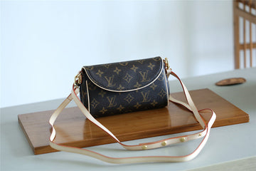 EC Fashion Lu-Vi bags - 9056