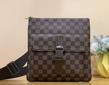 EC - LOV Bags - 582