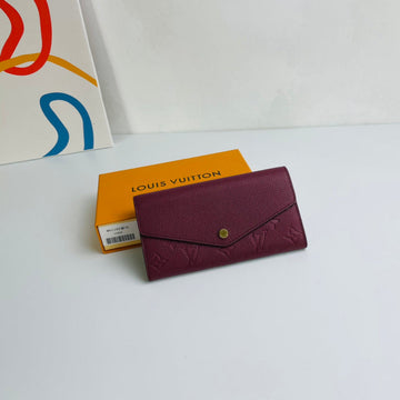 EC - LOV Wallet - 1226