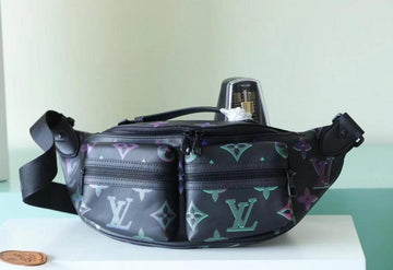 EC - LOV Bags - 1069