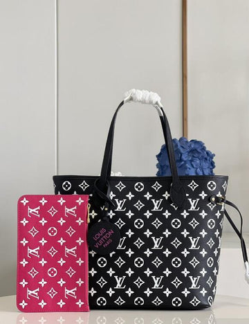 EC - LOV Bags - 1807