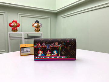 EC - LOV Wallet - 895