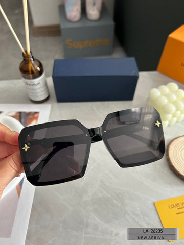 EC - LOV Sunglass - 173
