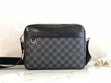 EC - LOV Women Bag - 888