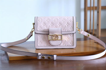 EC Fashion Lu-Vi bags - 8124
