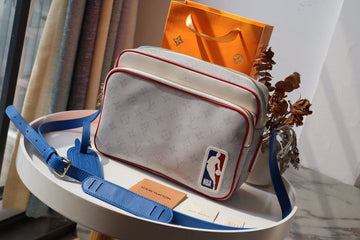 EC Fashion Lu-Vi bags - 17726