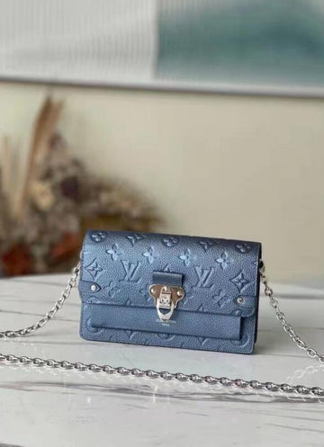 EC - LOV Bags - 2013