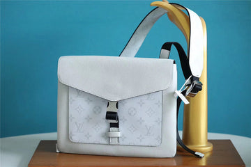 EC Fashion Lu-Vi bags - 10421