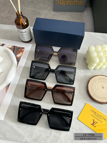 EC - LOV Sunglass - 006