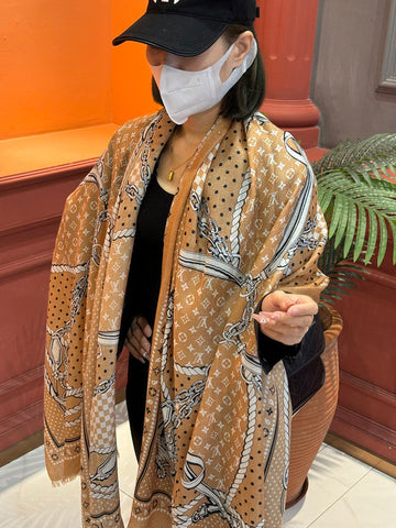 EC - LOV Scarf - 323