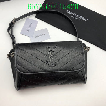 EC - YLS Bags - 1962