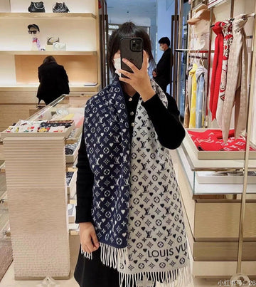 EC - LOV Scarf - 071