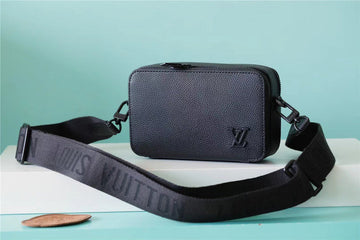 EC Fashion Lu-Vi bags - 10240