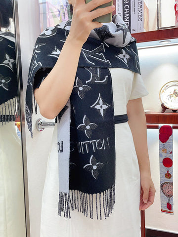 EC - LOV Scarf - 352
