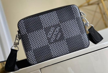 EC - LOV Bags - 2581