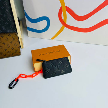 EC - LOV Wallet - 1201