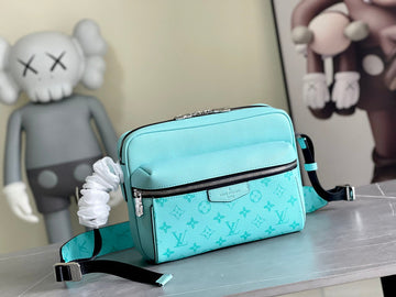EC - LOV Women Bag - 1744