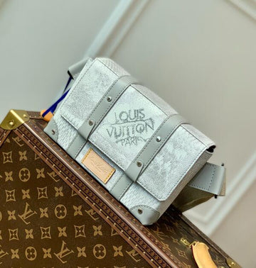 EC - LOV Bags - 2235