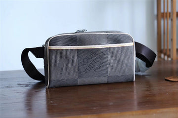 EC Fashion Lu-Vi bags - 10374