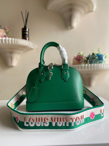 EC - LOV Women Bag - 921