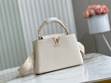 EC - LOV Women Bag - 1082