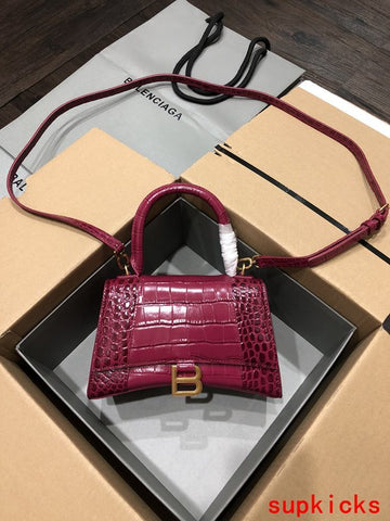 CS - BG Hourglass Bags - 123