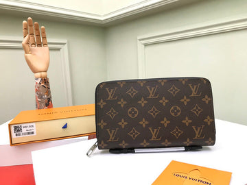 EC - LOV Wallet - 151