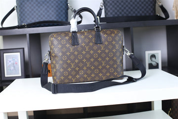 EC Fashion Lu-Vi bags - 9882
