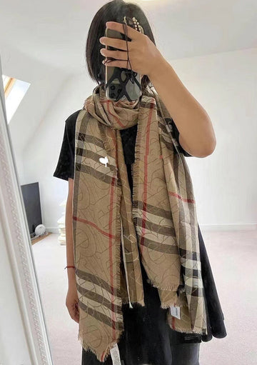 EC - BOR Scarf - 041